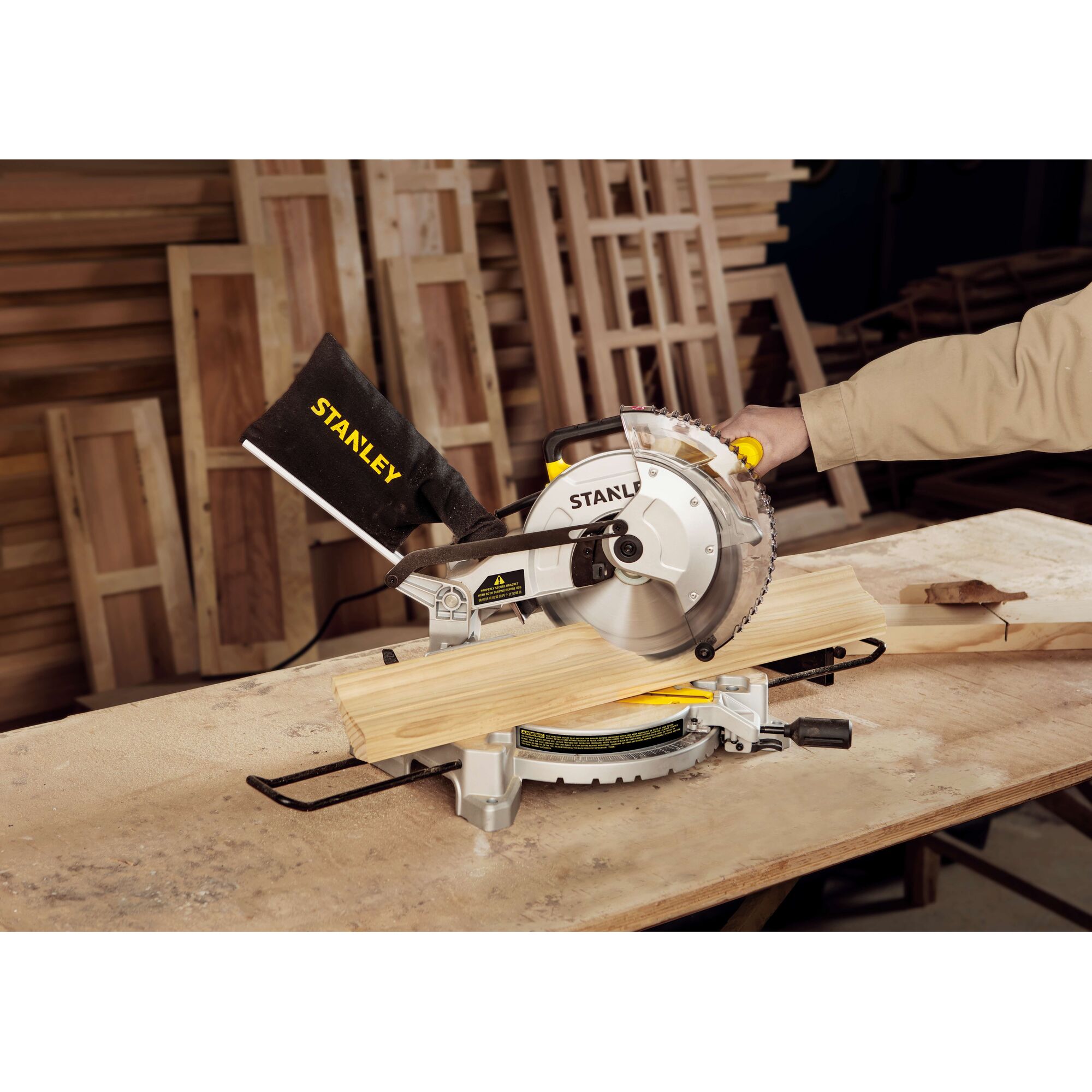 1600W 10 in. Compound Mitre Saw