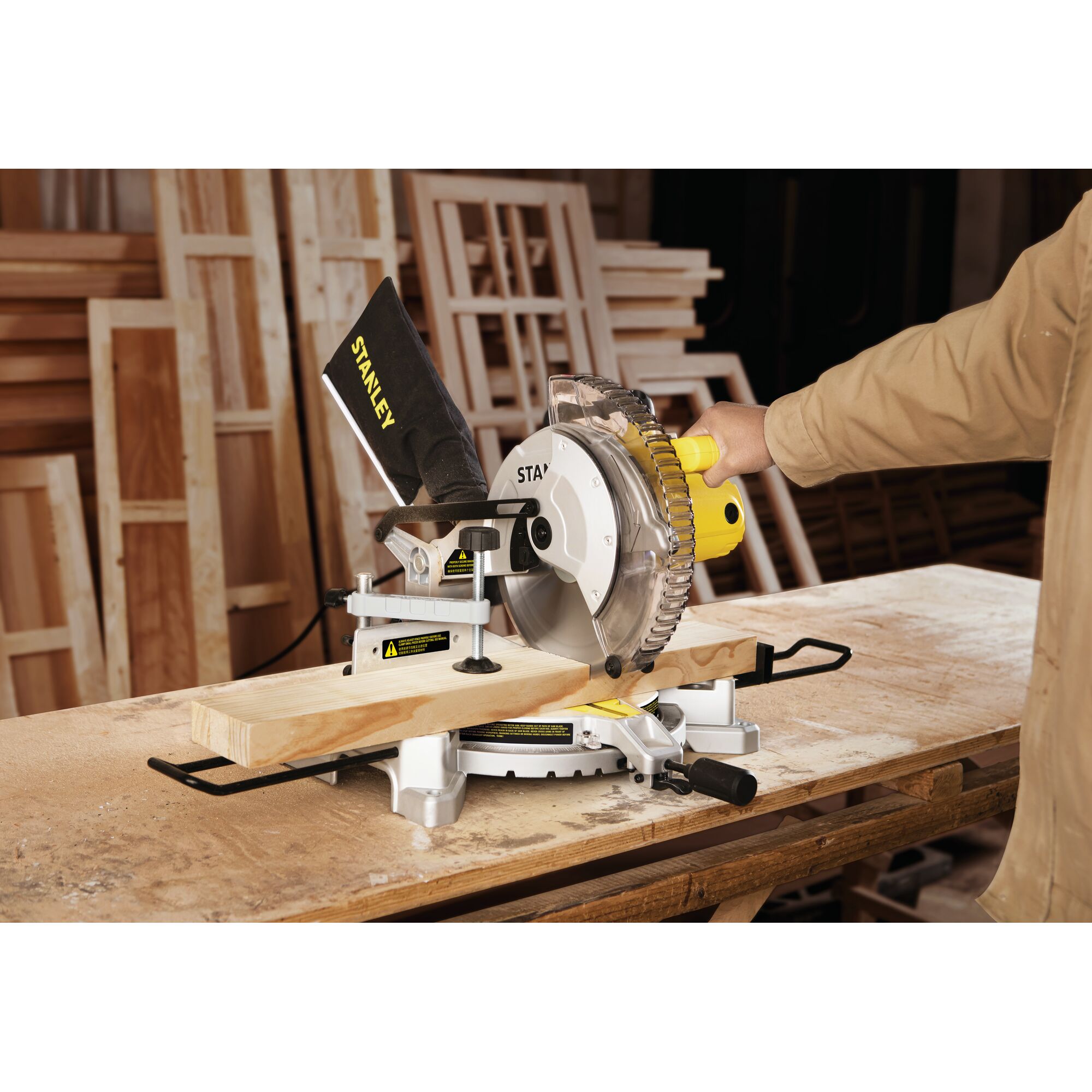 1600W 10 in. Compound Mitre Saw