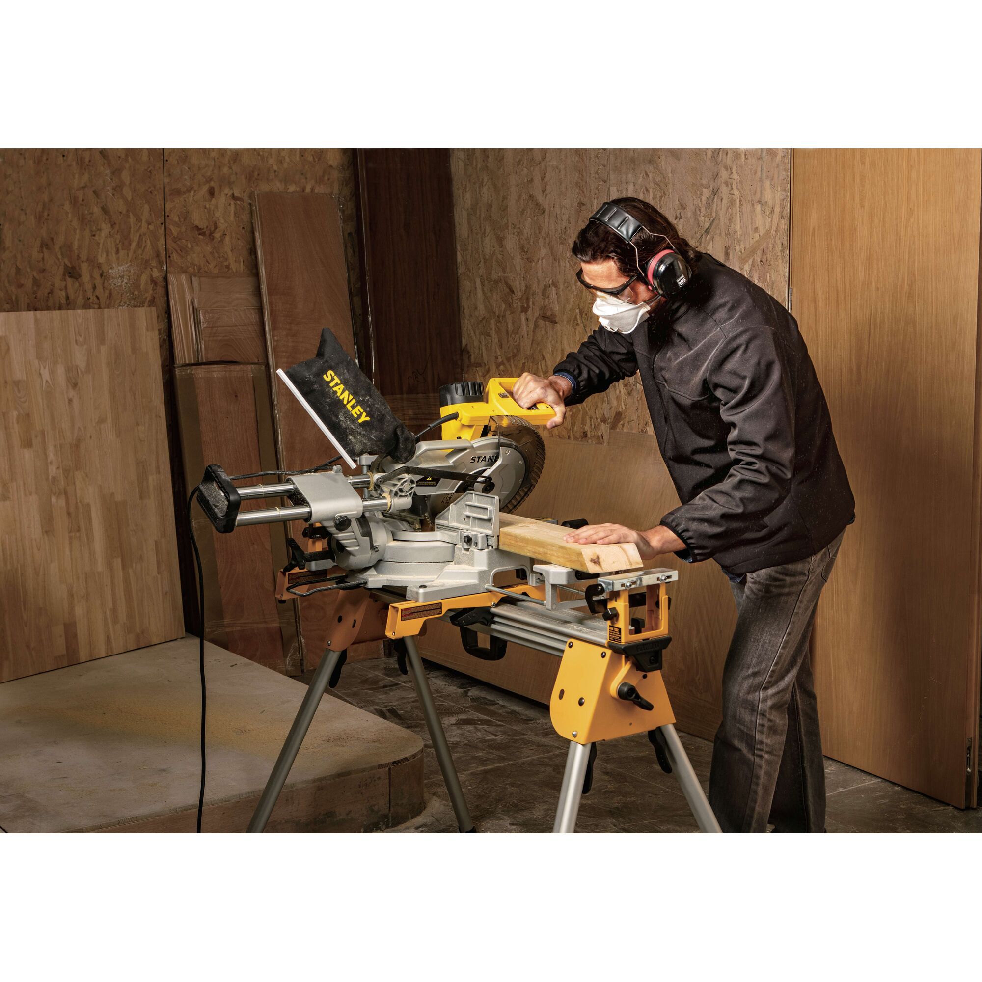 1800 W 255 mm Sliding Mitre Saw