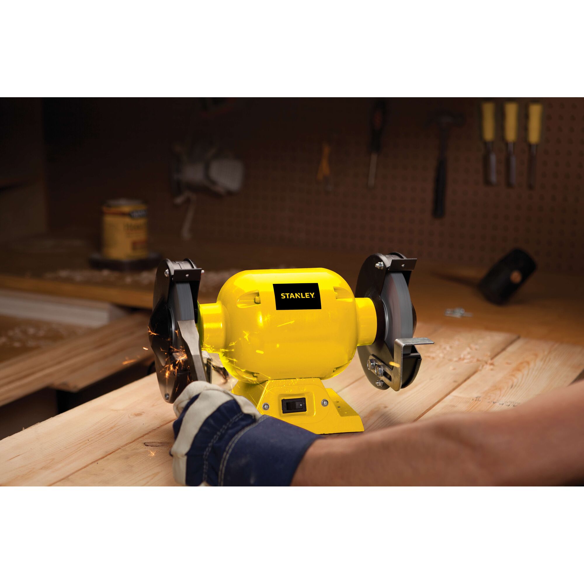 1/2 HP Bench Grinder