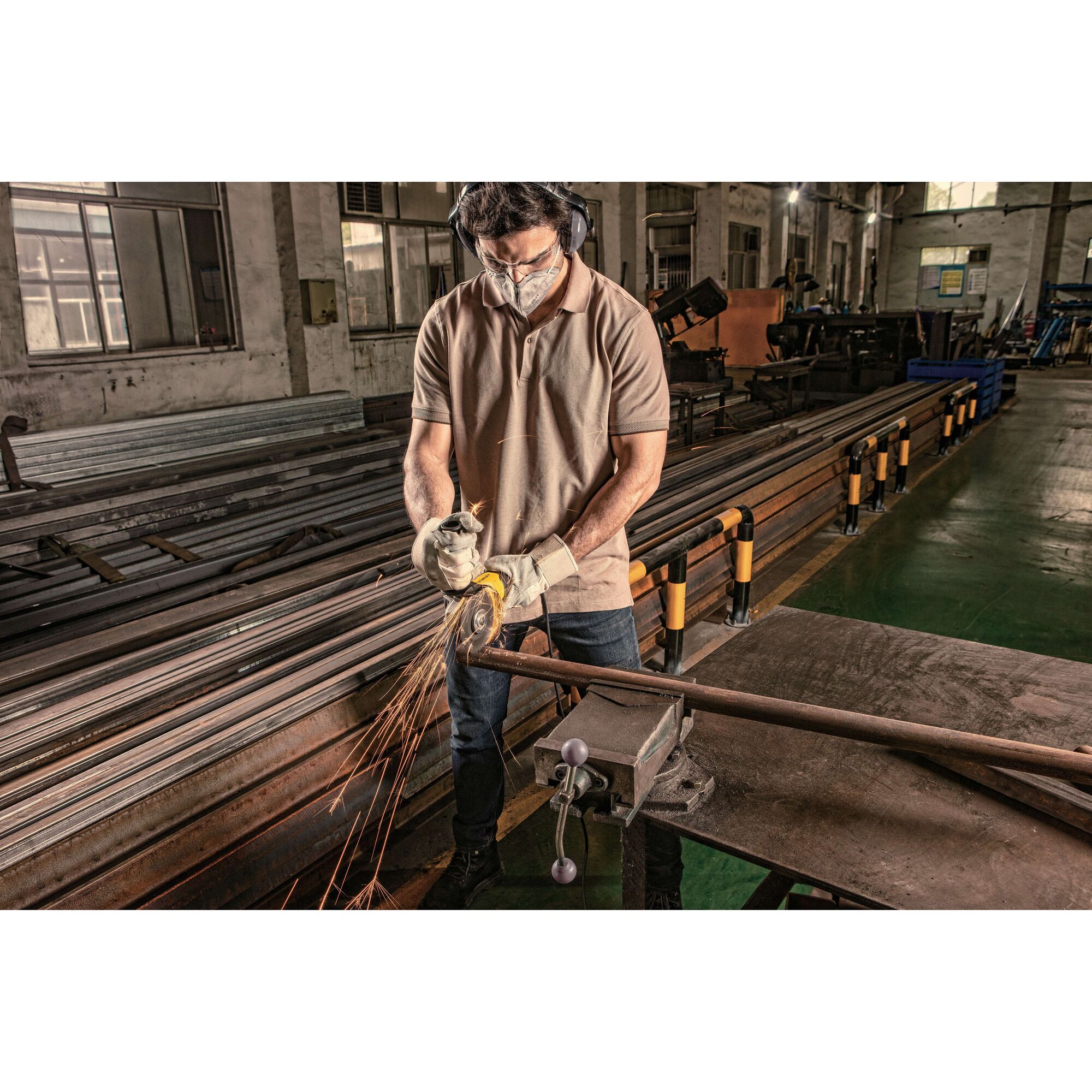 900W 100mm Small Angle Grinder