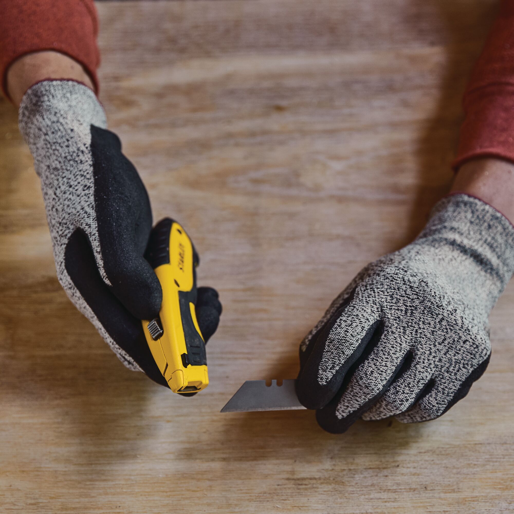 STANLEY® Premium Retractable Blade Utility Knife