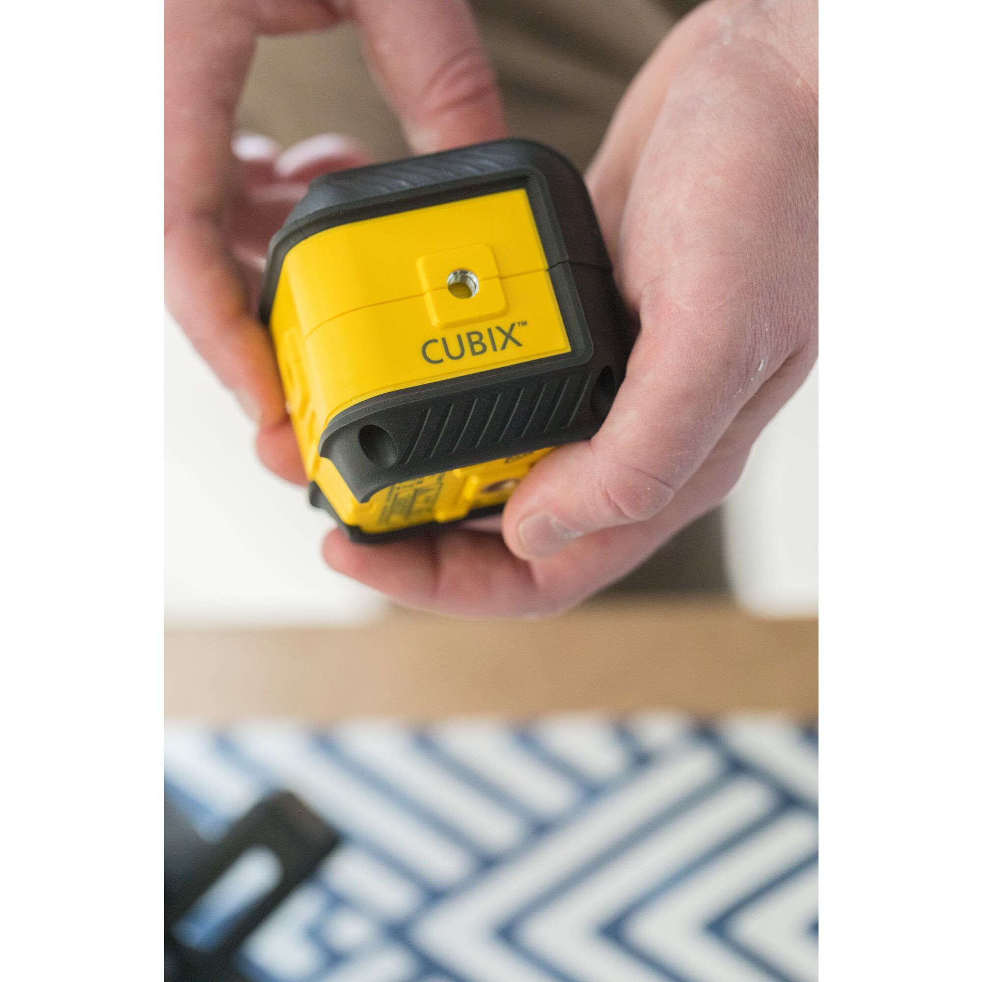 STANLEY® Cubix Cross Line Laser Red | STANLEY
