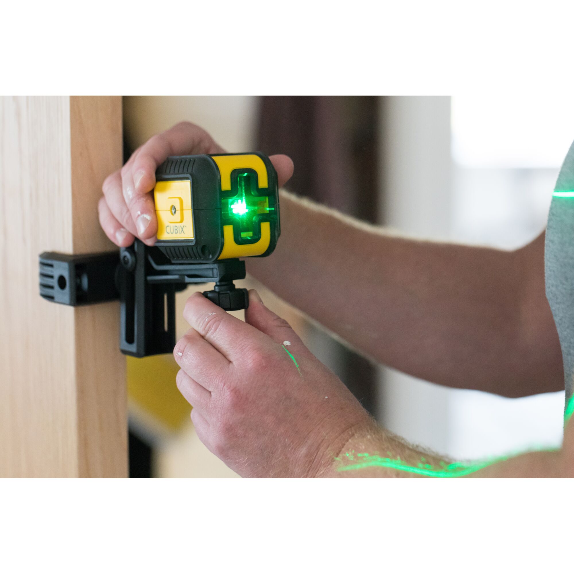 STANLEY® Cubix Cross Line Laser, Green