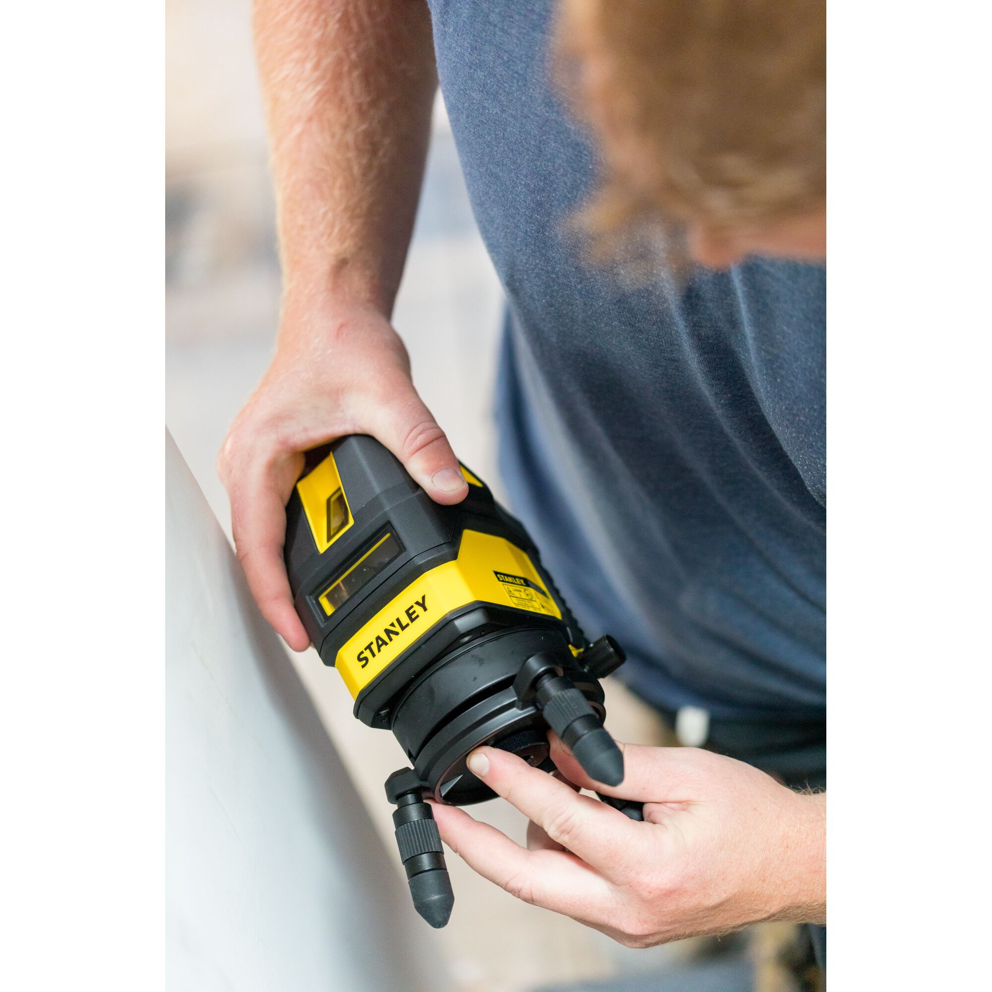 STANLEY® Laser Level Multiline, 4V1H Red