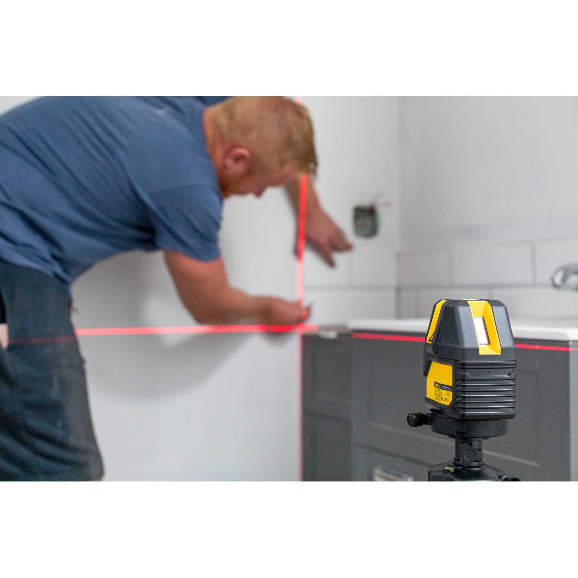 STANLEY® Laser Level Multiline, 4V1H Red