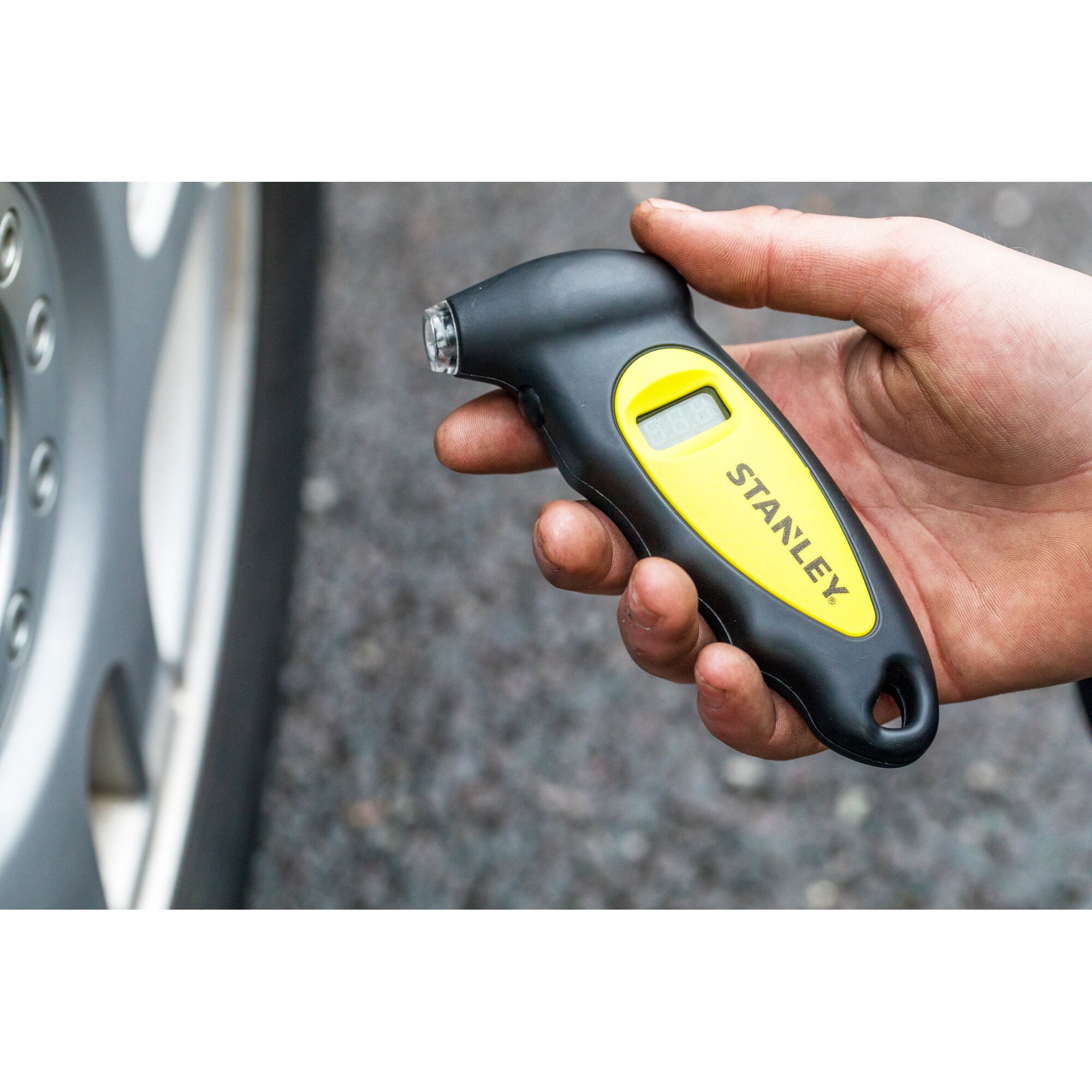 STANLEY® Digital Tire Pressure Gauge