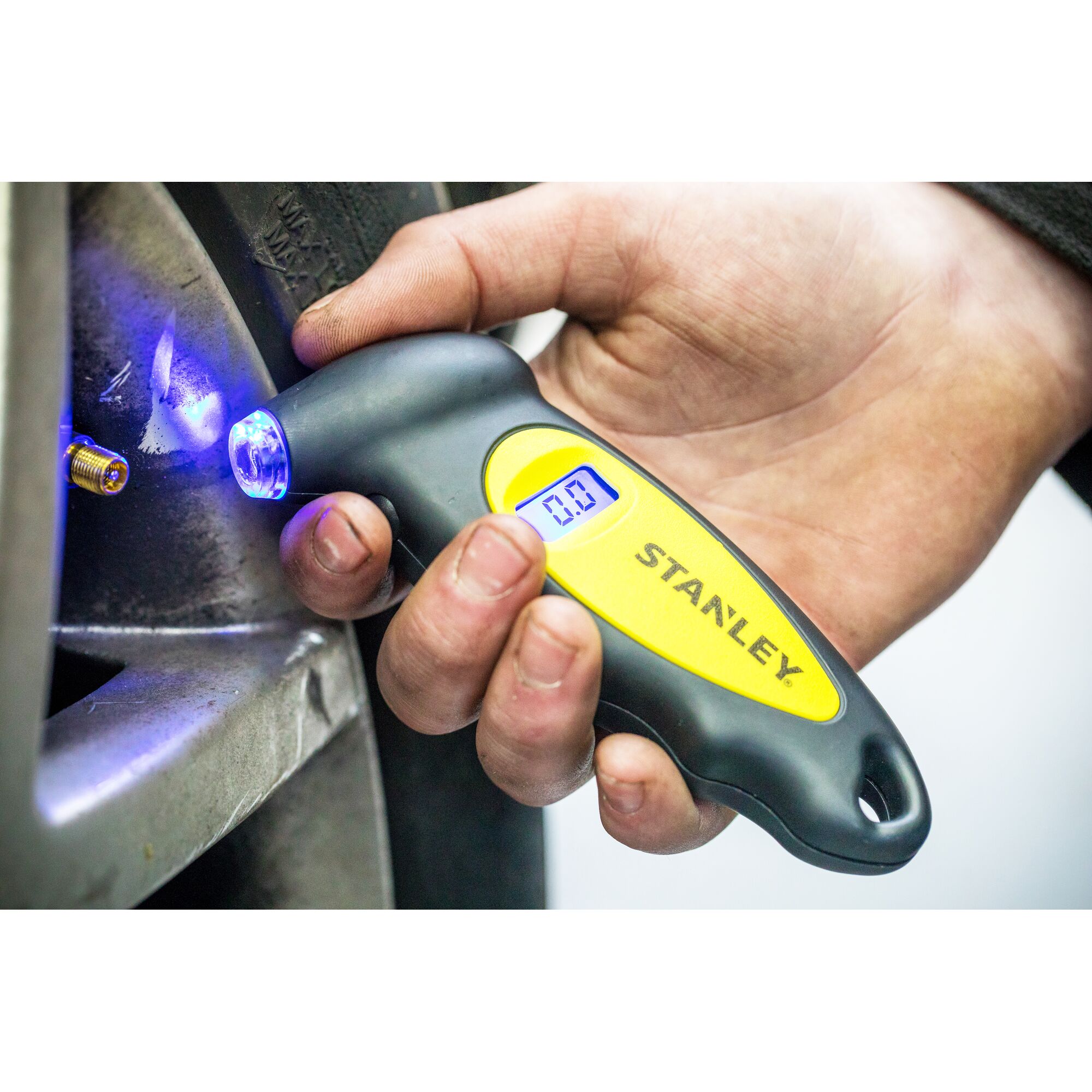 STANLEY® Digital Tire Pressure Gauge